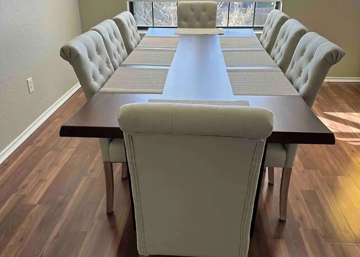 Holiday home Spacious Luxe Retreat For Family And Groups Austin