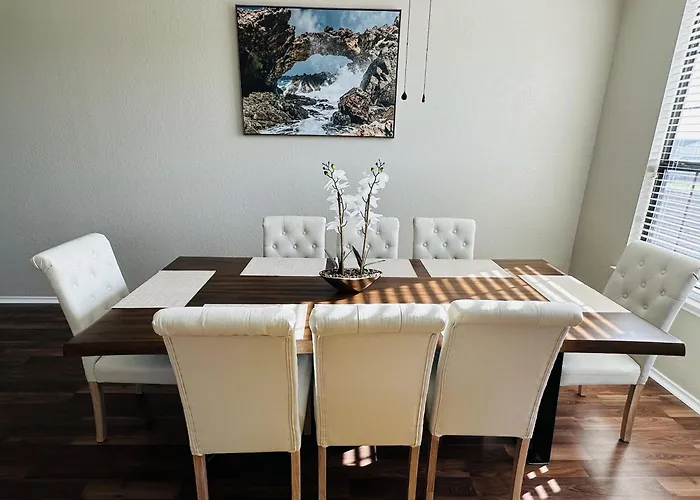 Holiday home Spacious Luxe Retreat For Family And Groups Austin Round Rock